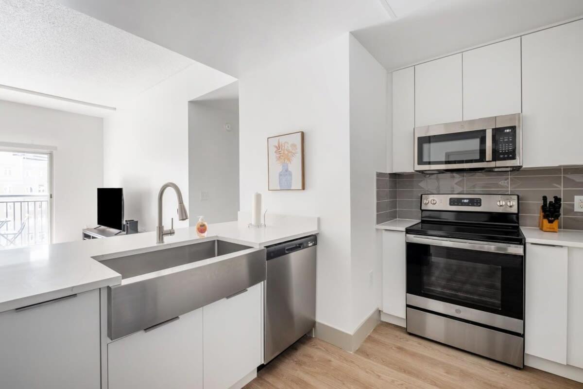 4B 3Ba Premium Family Apartment With Gym Шарлотт Екстер'єр фото