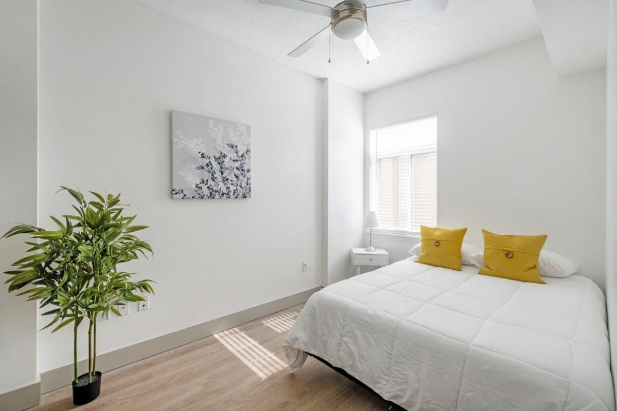 4B 3Ba Premium Family Apartment With Gym Шарлотт Екстер'єр фото